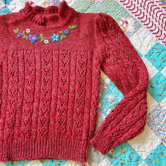 Vintage 70s Embroidered Ruffle Collar Peaked Puff Sleeve Crochet Sweater M - Picture 1 of 7